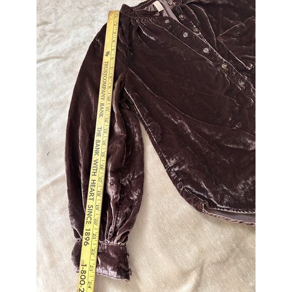 Anthropologie Pilcro Crushed Velvet Femme Buttondown Shirt Cocoa sz XXSP Brown - Picture 9 of 16